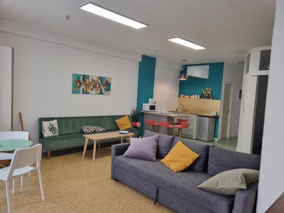 Delfini Home Plaka/Acropolis เอเธนส์ ภายนอก รูปภาพ